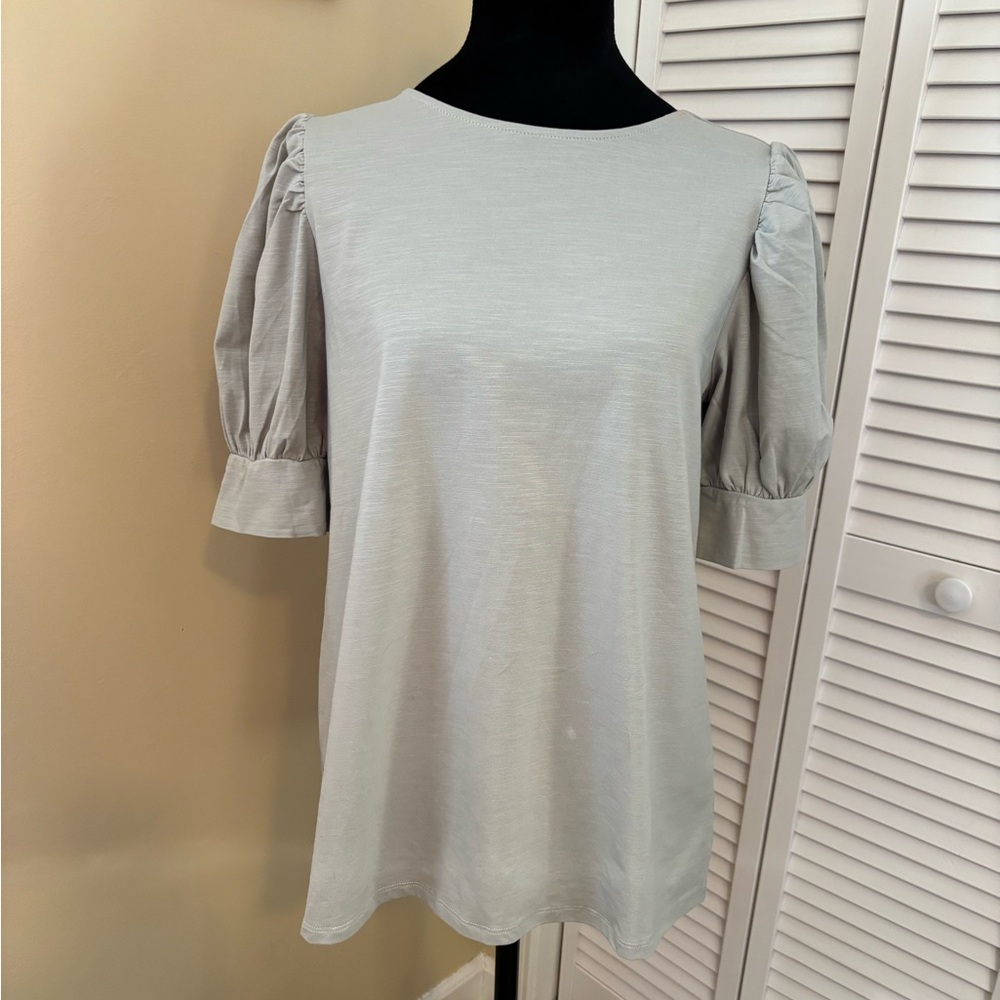 NWT Doe & Rae Sage Green Puff Sleeve Top